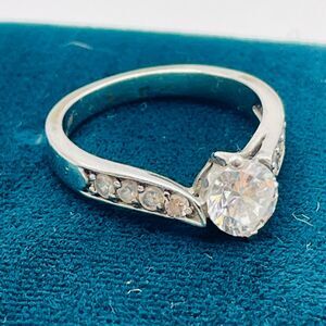 Womens Clear CZ Ring 925 Sterling Silver Band Small US SIze 6 Cubic Zirconia